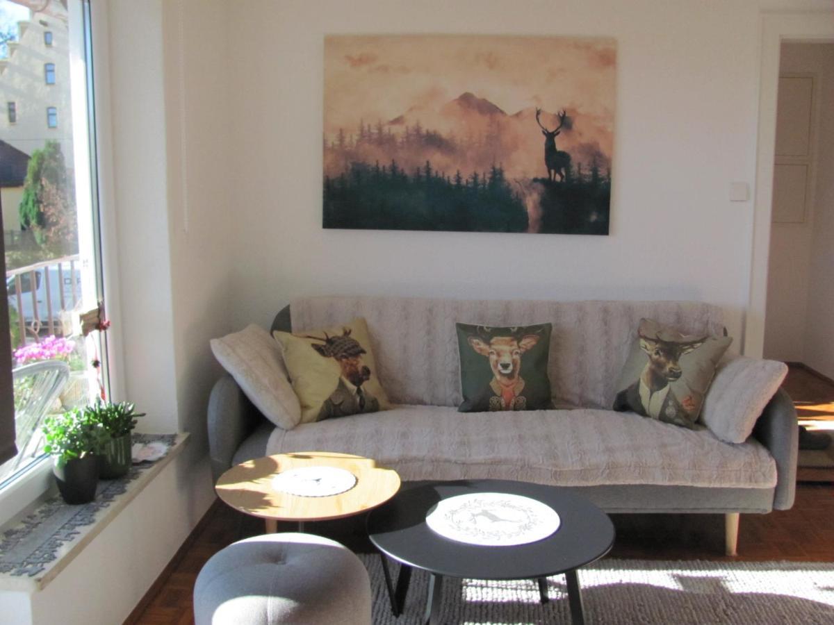 #1Gemuetliches Ruhiges Sonniges Balkonzimmer Mit Gemeinschaftsbad W-Lan Airport Nah Late Night Check In Haus Nr 9,5 Trunkelsberg Dış mekan fotoğraf
