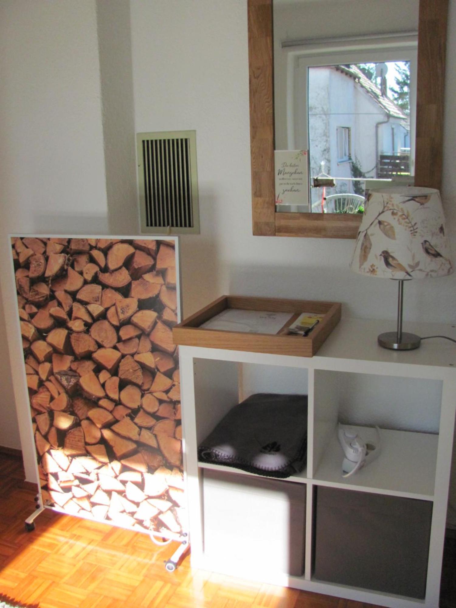#1Gemuetliches Ruhiges Sonniges Balkonzimmer Mit Gemeinschaftsbad W-Lan Airport Nah Late Night Check In Haus Nr 9,5 Trunkelsberg Dış mekan fotoğraf